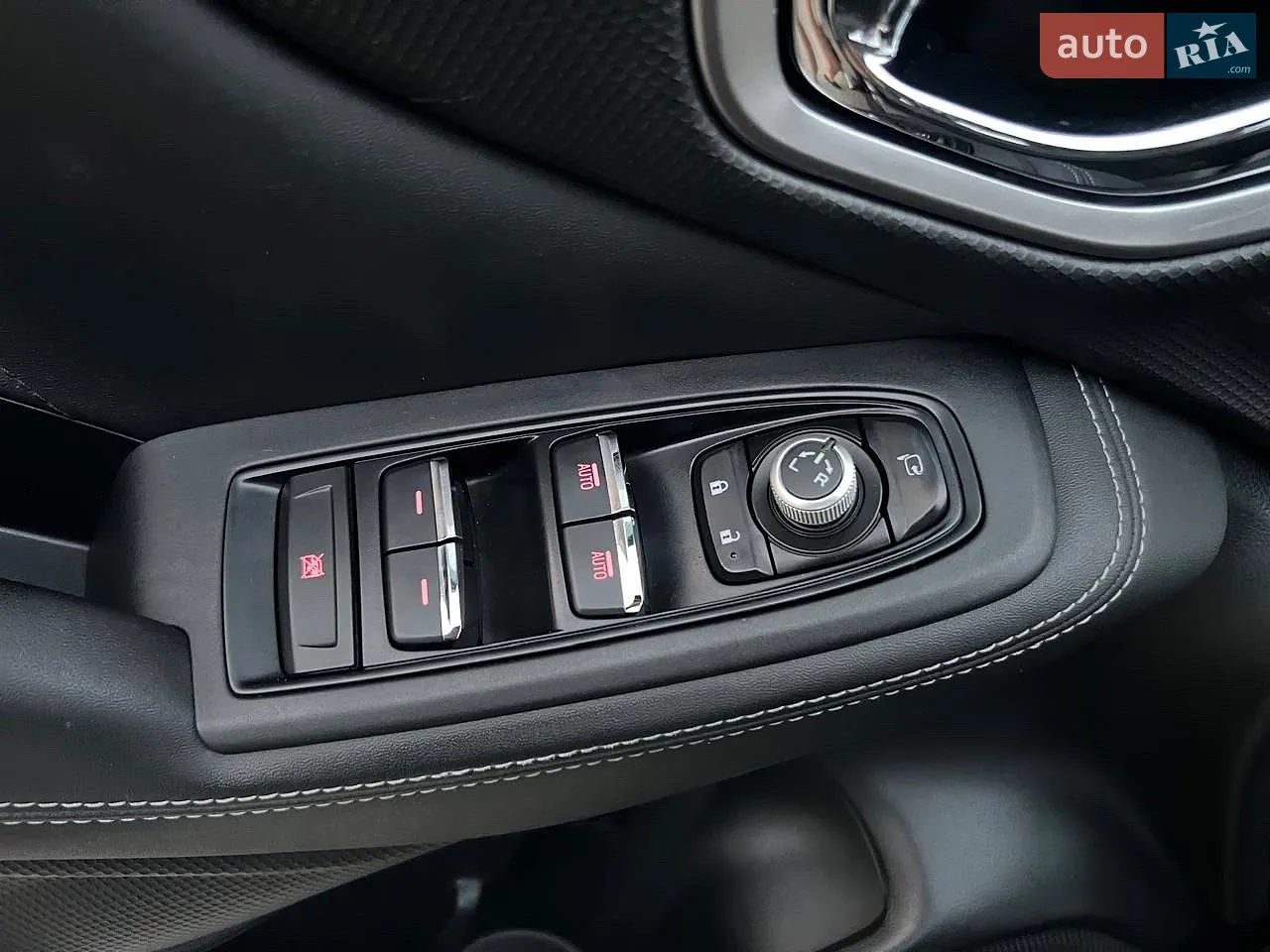 2019 Subaru Forester - мініатюра 25