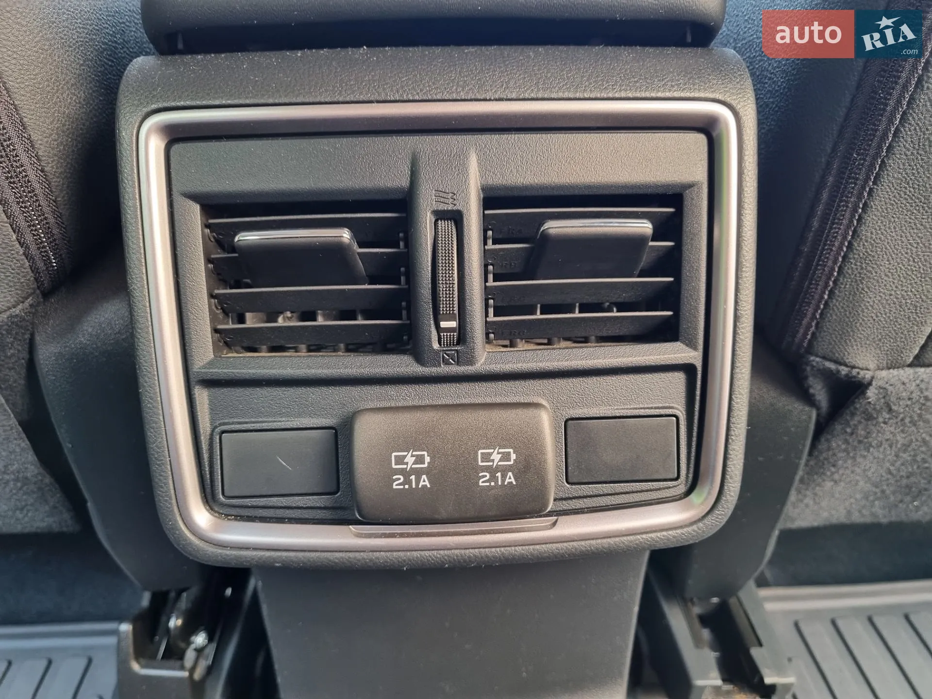 2021 Subaru Forester - мініатюра 21