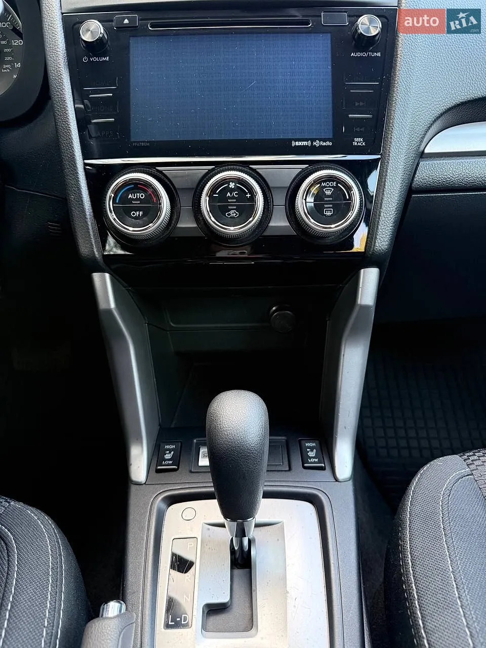 2017 Subaru Forester - мініатюра 16