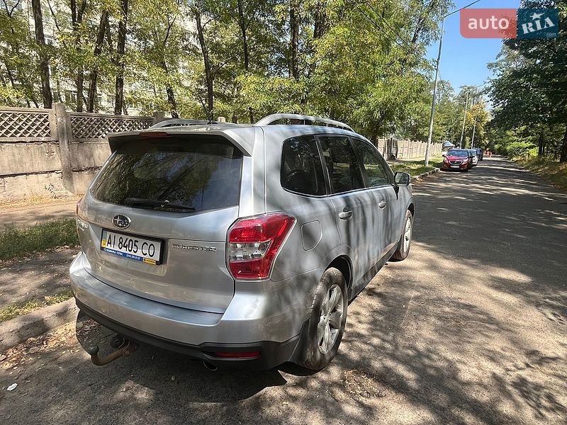 Внедорожник / Кроссовер Subaru Forester 2014 в Киеве