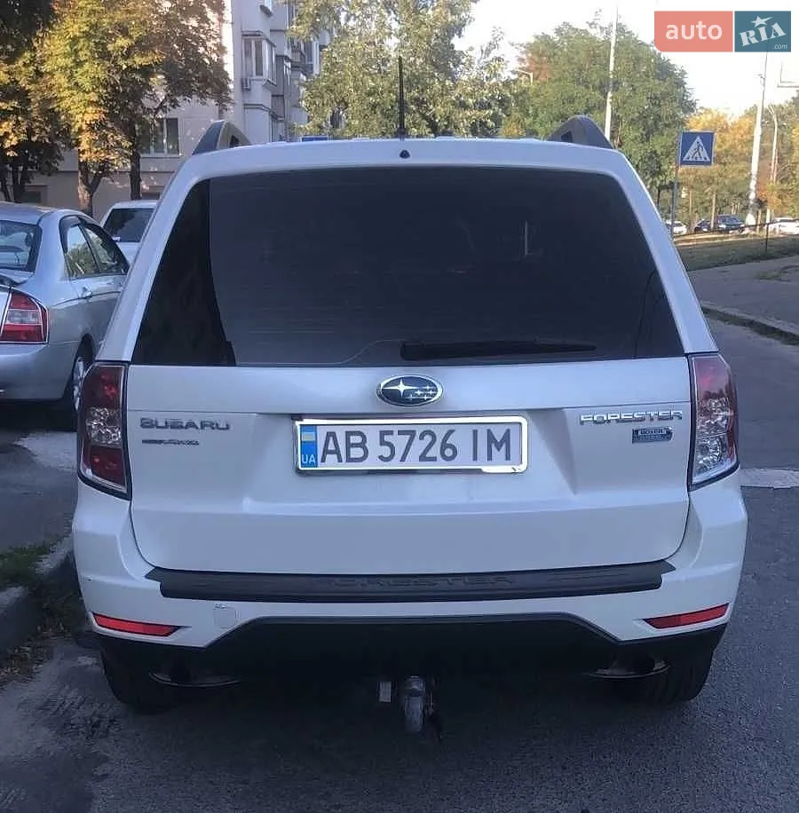 2011 Subaru Forester - мініатюра 2