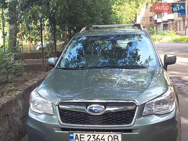 Позашляховик / Кросовер Subaru Forester 2015 в Кривому Розі