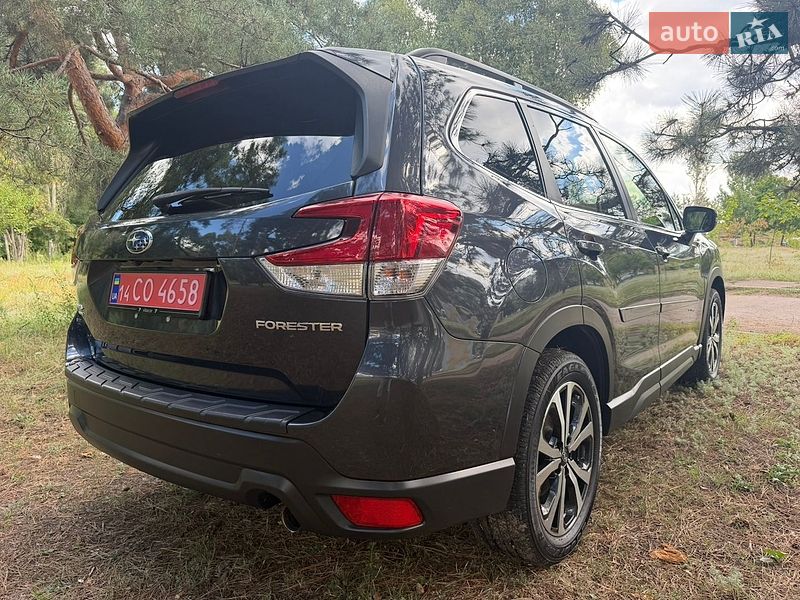 Внедорожник / Кроссовер Subaru Forester 2019 в Днепре
