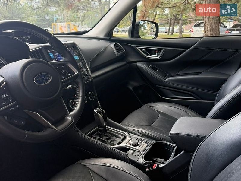Внедорожник / Кроссовер Subaru Forester 2019 в Днепре