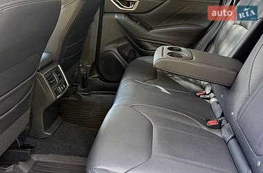 Внедорожник / Кроссовер Subaru Forester 2019 в Днепре