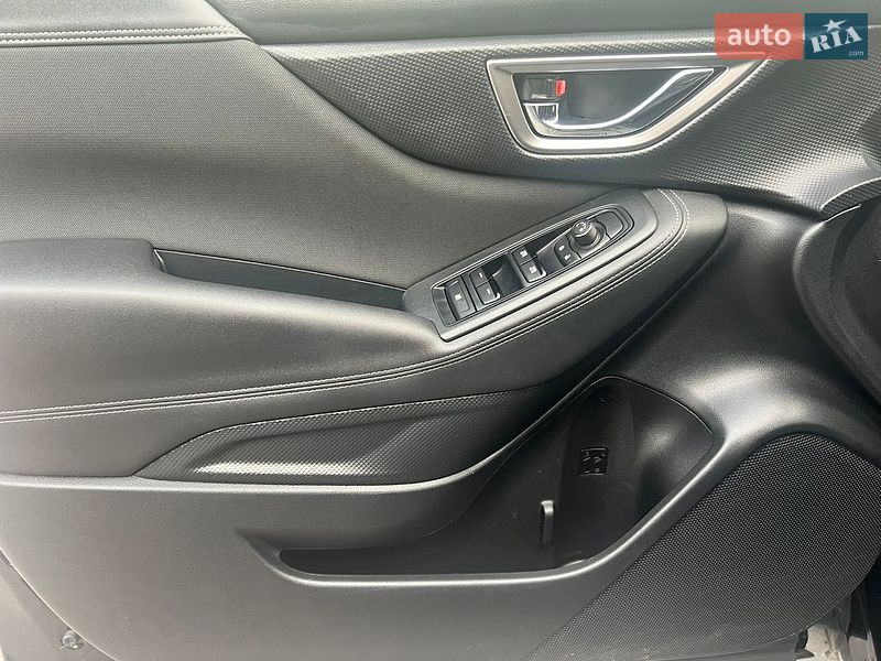 Внедорожник / Кроссовер Subaru Forester 2024 в Сумах