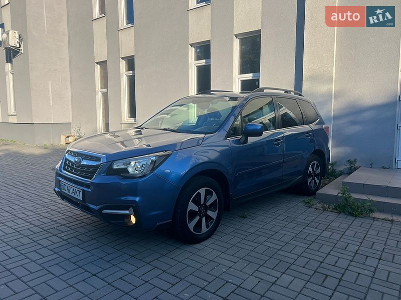 Внедорожник / Кроссовер Subaru Forester 2017 в Сумах