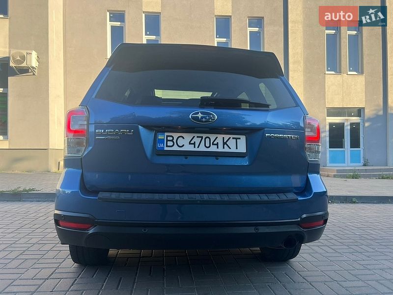 Внедорожник / Кроссовер Subaru Forester 2017 в Сумах