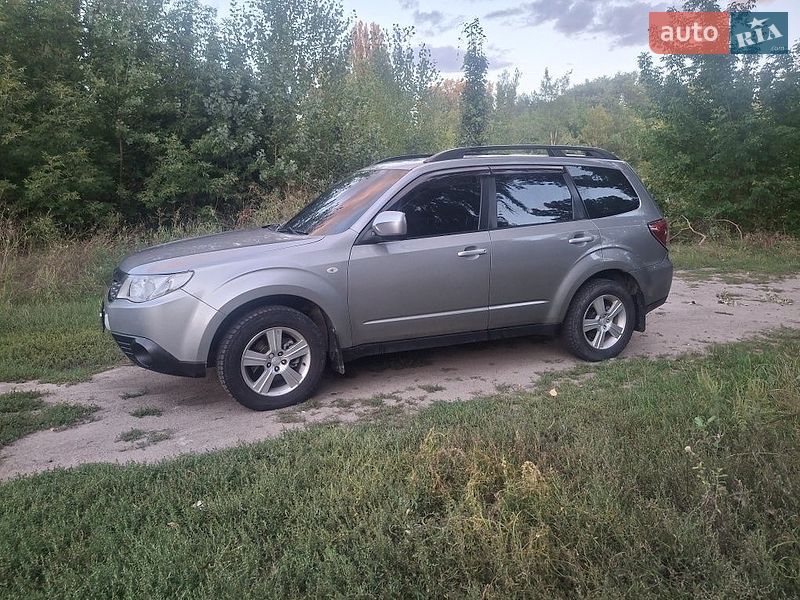 Позашляховик / Кросовер Subaru Forester 2009 в Кропивницькому