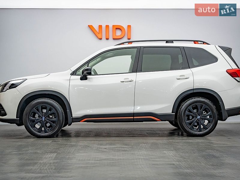 Позашляховик / Кросовер Subaru Forester 2024 в Києві
