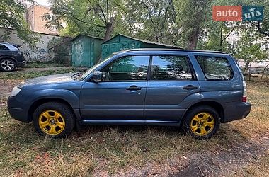 Внедорожник / Кроссовер Subaru Forester 2006 в Киеве
