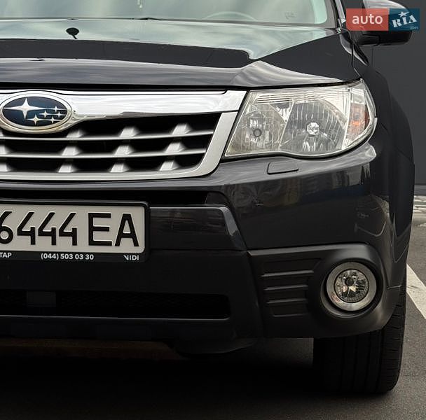 Позашляховик / Кросовер Subaru Forester 2011 в Києві