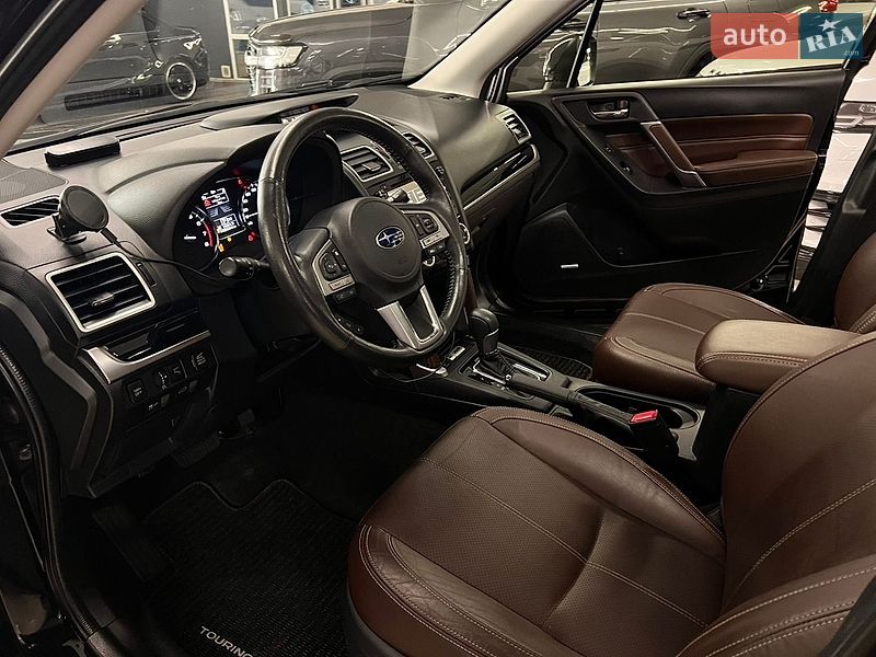 Внедорожник / Кроссовер Subaru Forester 2018 в Николаеве