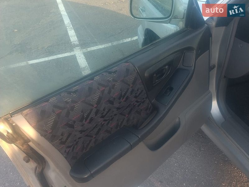 Внедорожник / Кроссовер Subaru Forester 1999 в Николаеве