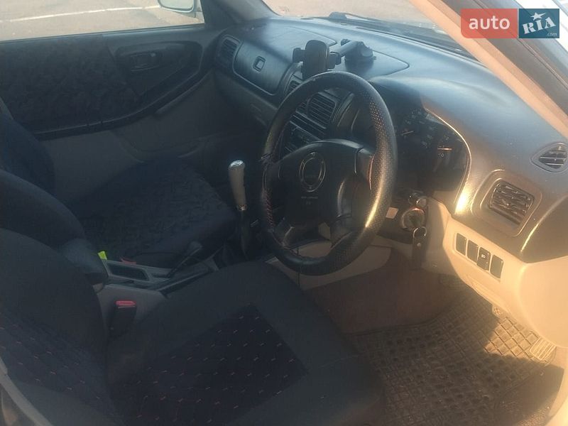 Внедорожник / Кроссовер Subaru Forester 1999 в Николаеве