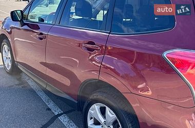 Внедорожник / Кроссовер Subaru Forester 2015 в Киеве