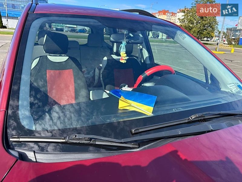Внедорожник / Кроссовер Subaru Forester 2015 в Киеве
