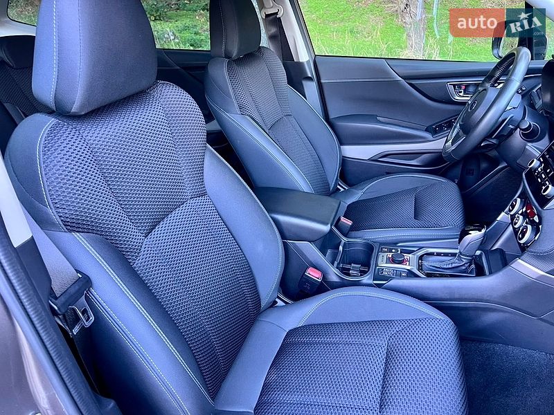 Позашляховик / Кросовер Subaru Forester 2022 в Черкасах