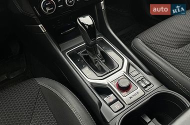 Внедорожник / Кроссовер Subaru Forester 2019 в Хмельницком