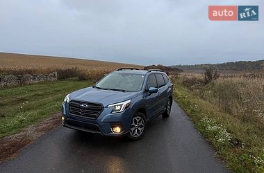 Внедорожник / Кроссовер Subaru Forester 2022 в Тернополе