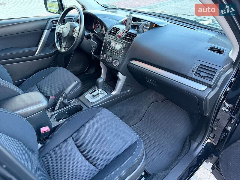 Внедорожник / Кроссовер Subaru Forester 2014 в Виннице