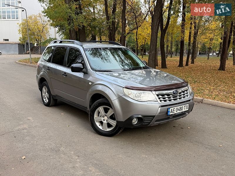 Внедорожник / Кроссовер Subaru Forester 2011 в Кривом Роге