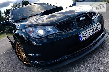 Седан Subaru Impreza WRX STI 2006 в Днепре