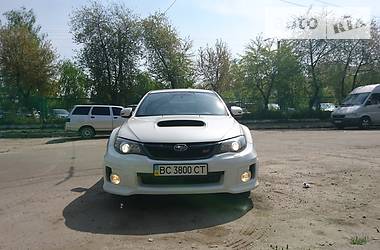 Седан Subaru Impreza WRX STI 2010 в Львові