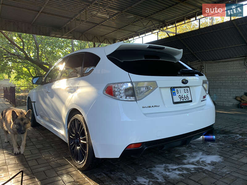 Хэтчбек Subaru Impreza WRX STI 2008 в Киеве