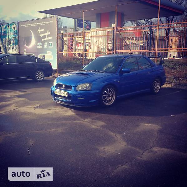 Седан Subaru Impreza 2004 в 
