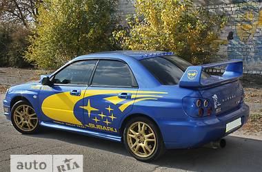 Седан Subaru Impreza 2004 в 