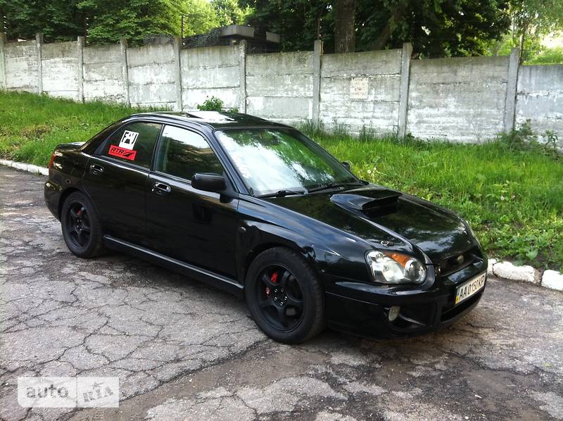 Седан Subaru Impreza 2004 в Киеве