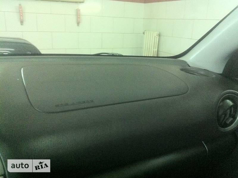 Седан Subaru Impreza 2004 в Киеве