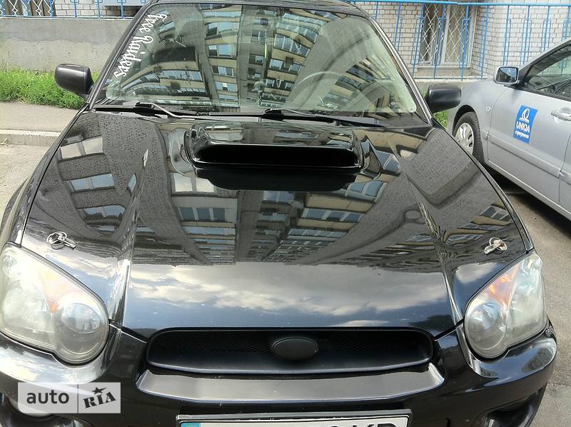 Седан Subaru Impreza 2004 в Киеве