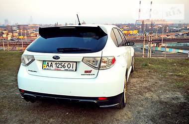 Хэтчбек Subaru Impreza 2008 в 