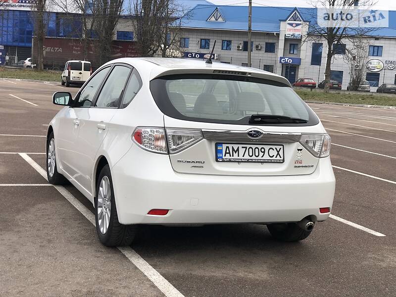 Хетчбек Subaru Impreza 2010 в Житомирі
