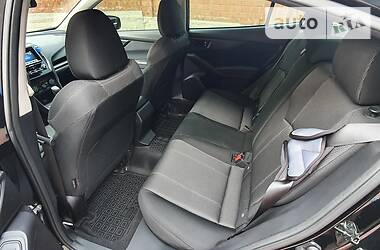 Седан Subaru Impreza 2017 в 