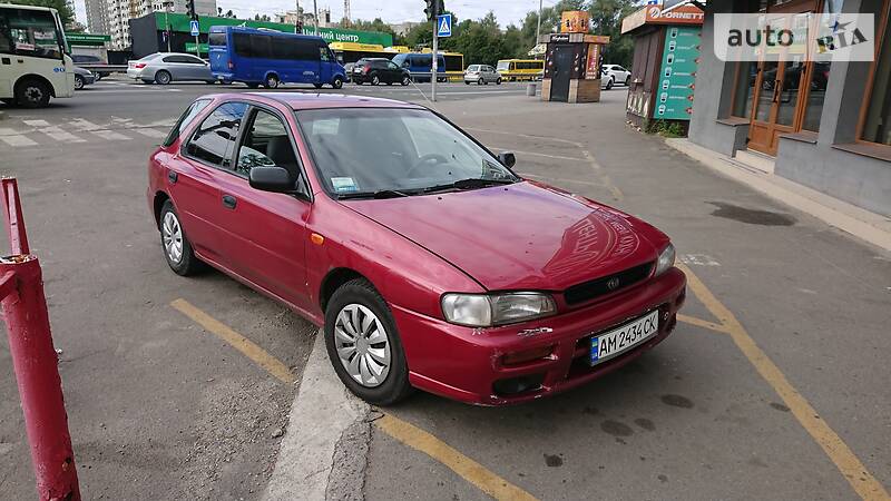 Хэтчбек Subaru Impreza 1998 в Киеве