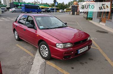 Хэтчбек Subaru Impreza 1998 в Киеве