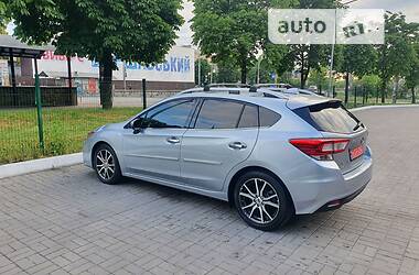 Хэтчбек Subaru Impreza 2017 в Киеве