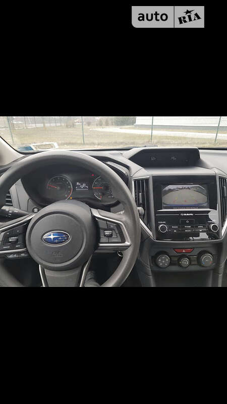 Седан Subaru Impreza 2017 в Киеве