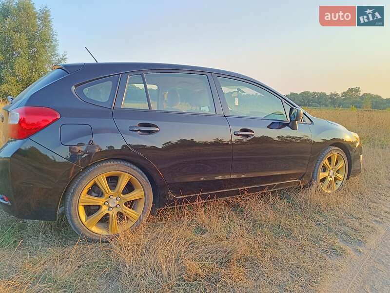 Хэтчбек Subaru Impreza 2015 в Тульчине