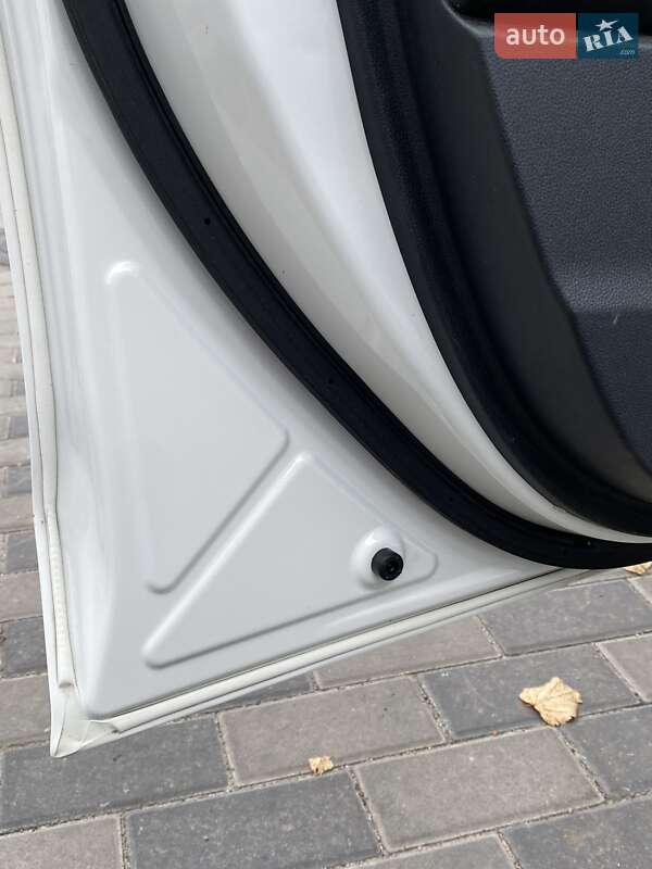 Седан Subaru Impreza 2017 в Пирятине