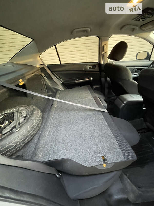 Седан Subaru Impreza 2015 в Дніпрі