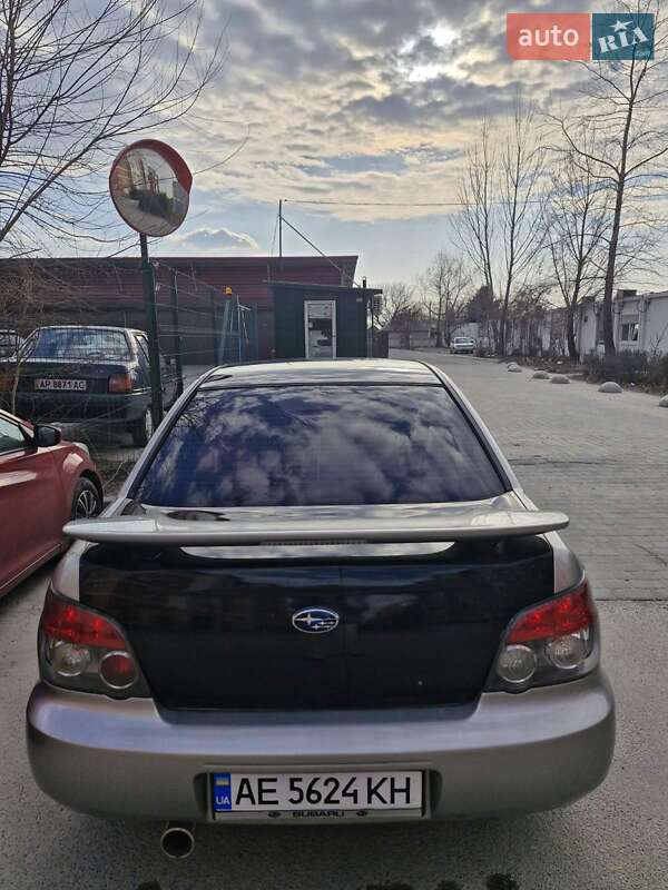 Седан Subaru Impreza 2005 в Дніпрі