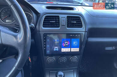 Седан Subaru Impreza 2005 в 