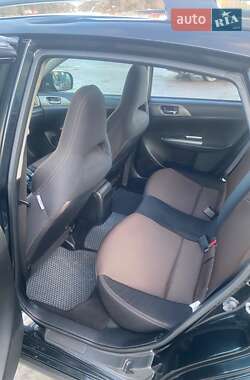 Хэтчбек Subaru Impreza 2010 в 