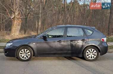 Хэтчбек Subaru Impreza 2008 в 
