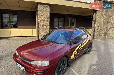 Седан Subaru Impreza 1995 в 