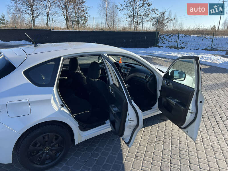 Хэтчбек Subaru Impreza 2008 в Ровно